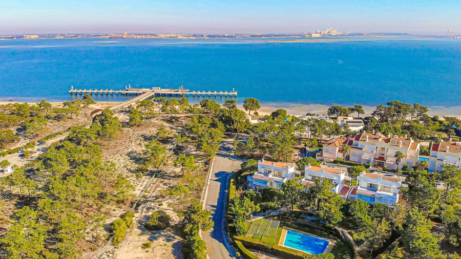 Moradia T4 para Venda em Grândola e Santa Margarida da Serra Foto 14