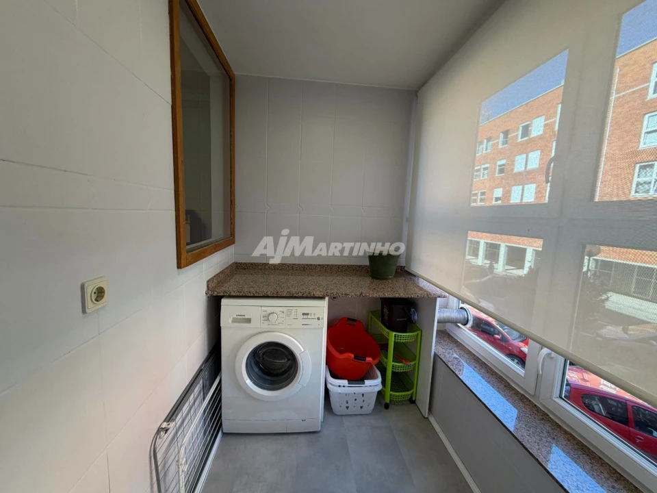 Apartamento T2 para Arrendamento em São Mamede de Infesta e Senhora da Hora Foto 6