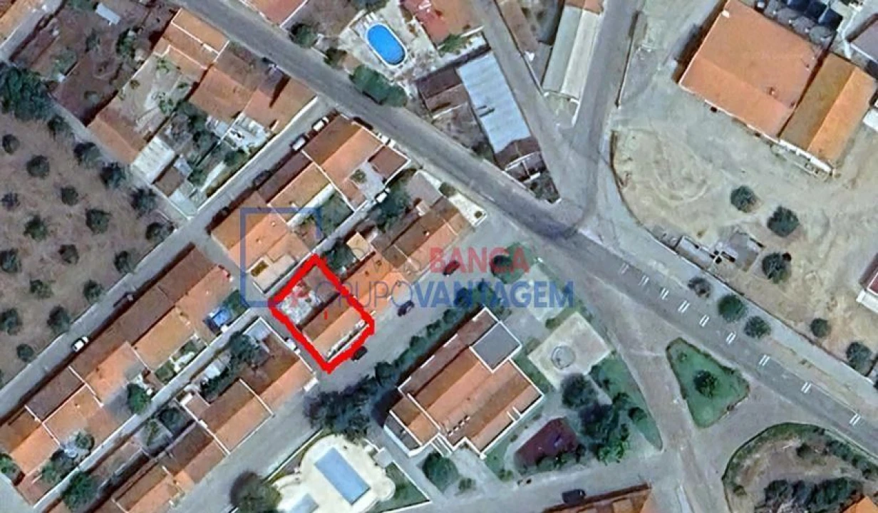 Moradia T3 para Venda em Ervedal Foto 6