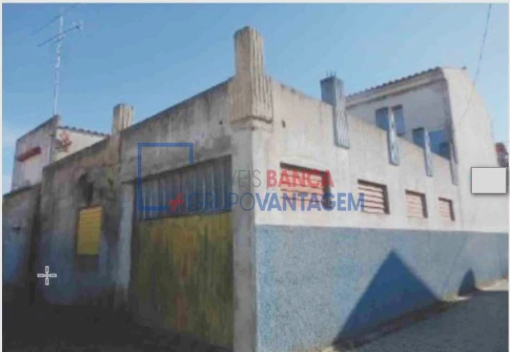 Moradia T3 para Venda em Ervedal Foto 4