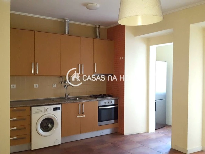 Apartamento T2 para Arrendamento em Penha de França Foto 1