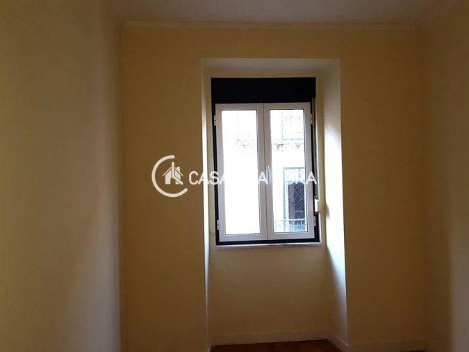 Apartamento T2 para Arrendamento em Penha de França Foto 9