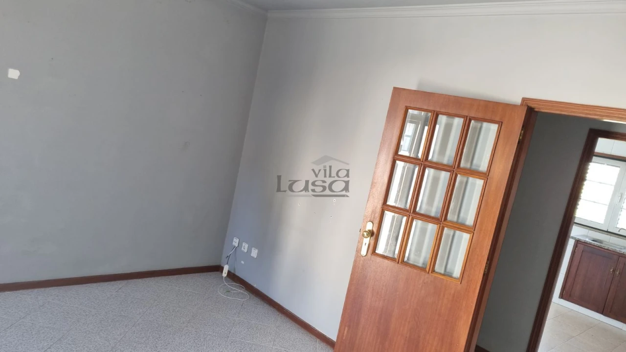 Apartamento T2 para Arrendamento em Croca Foto 7