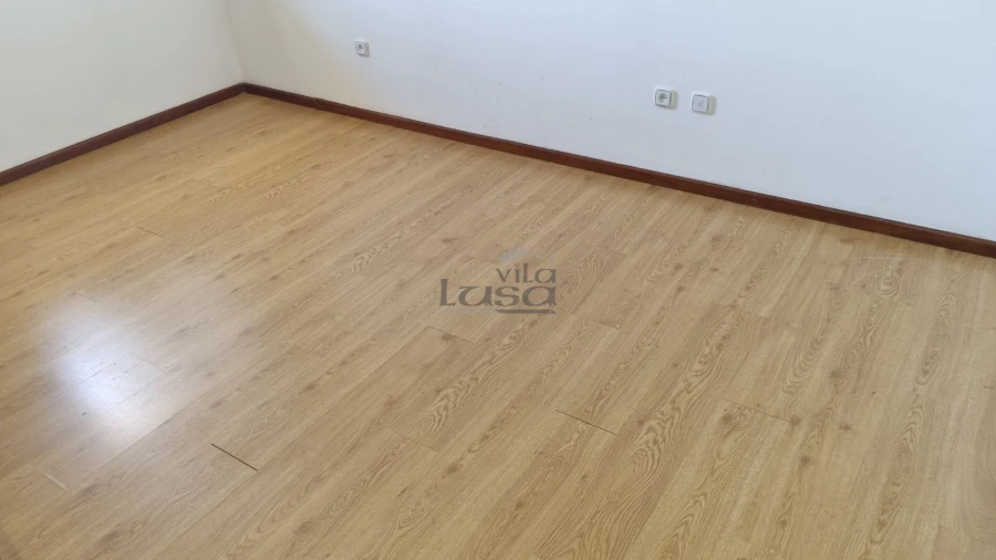 Apartamento T2 para Arrendamento em Croca Foto 16