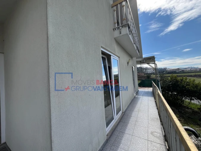 Moradia T3 para Venda em Pombeiro de Ribavizela Foto 6