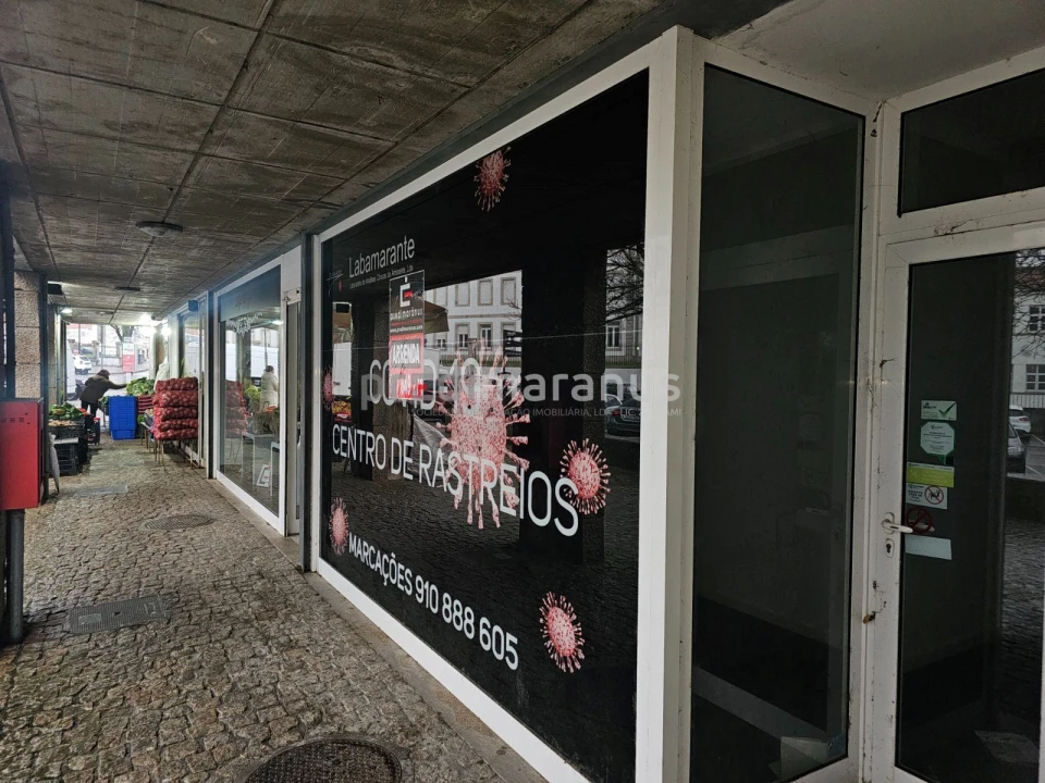 Loja para Arrendamento em Amarante (São Gonçalo), Madalena, Cepelos e Gatão Foto 2