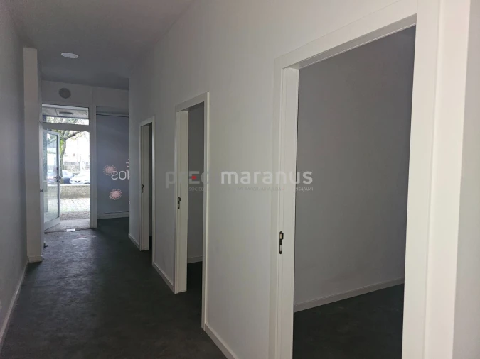 Loja para Arrendamento em Amarante (São Gonçalo), Madalena, Cepelos e Gatão Foto 4