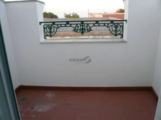 Apartamento T3 para Arrendamento em Marvila, Ribeira Santarém, São Salvador, São Nicolau Foto 13