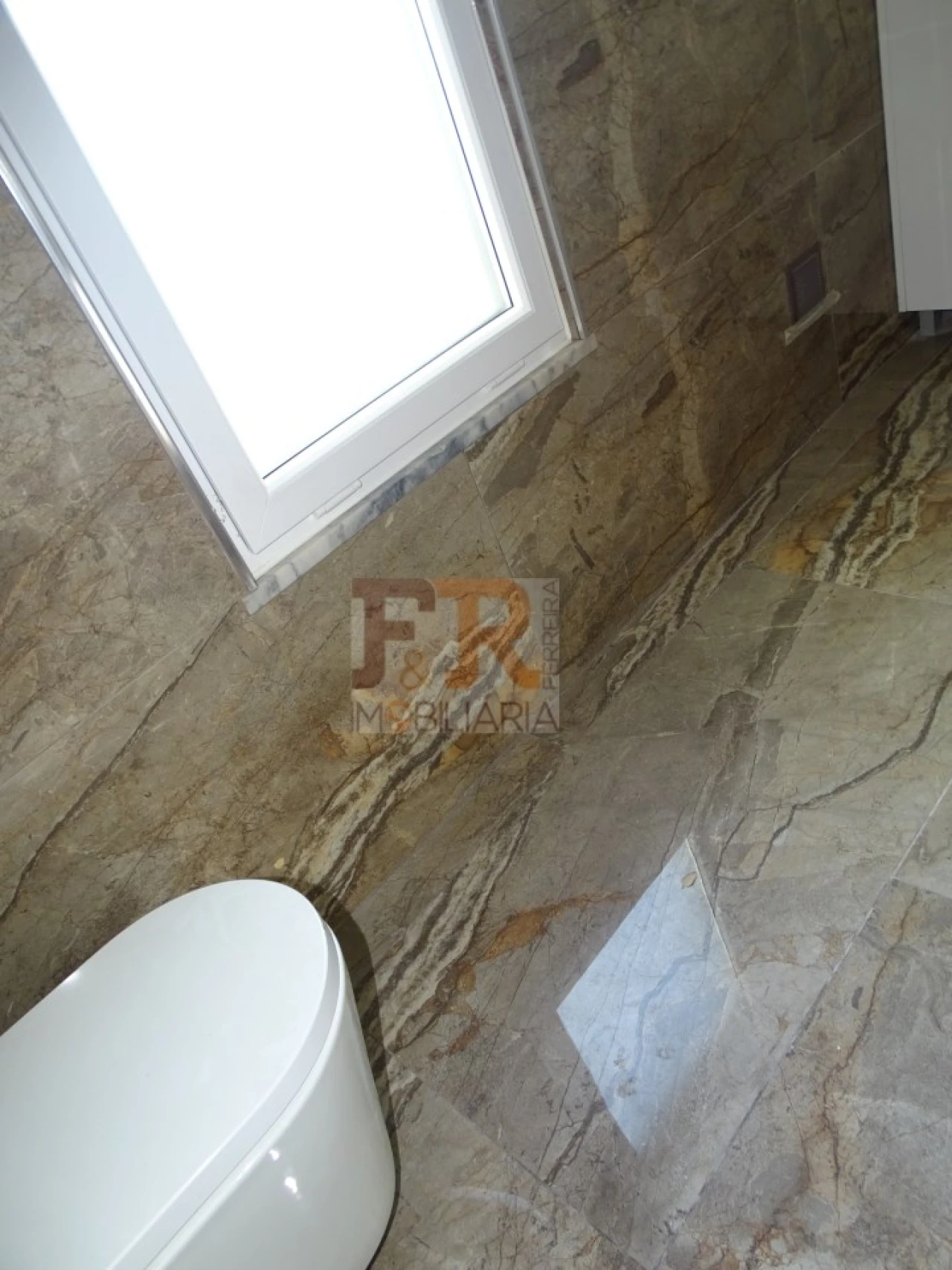 Moradia T5 para Venda em Azeitão (São Lourenço e São Simão) Foto 23