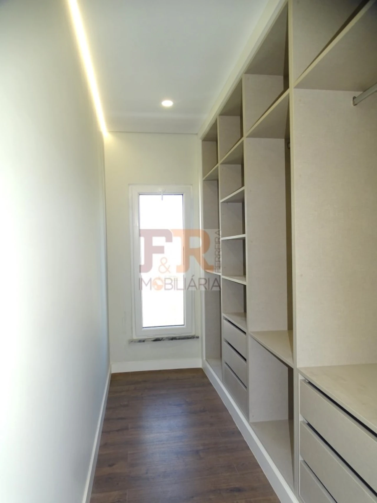 Moradia T5 para Venda em Azeitão (São Lourenço e São Simão) Foto 43