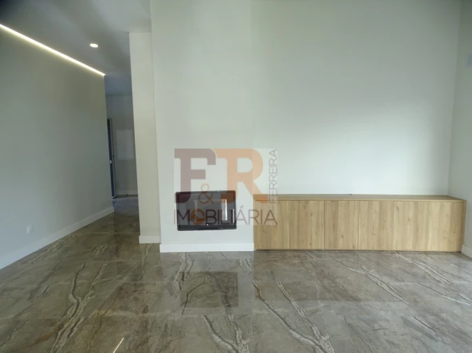 Moradia T5 para Venda em Azeitão (São Lourenço e São Simão) Foto 20