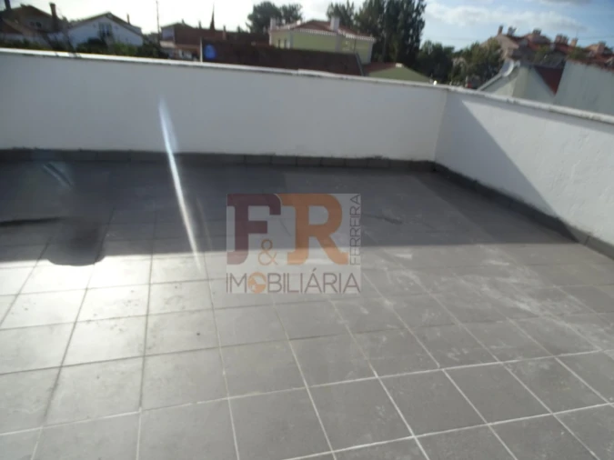 Moradia T5 para Venda em Azeitão (São Lourenço e São Simão) Foto 34