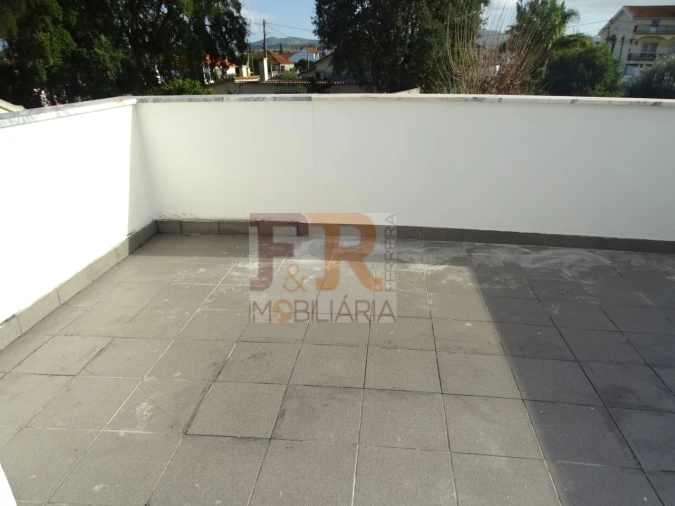 Moradia T5 para Venda em Azeitão (São Lourenço e São Simão) Foto 47