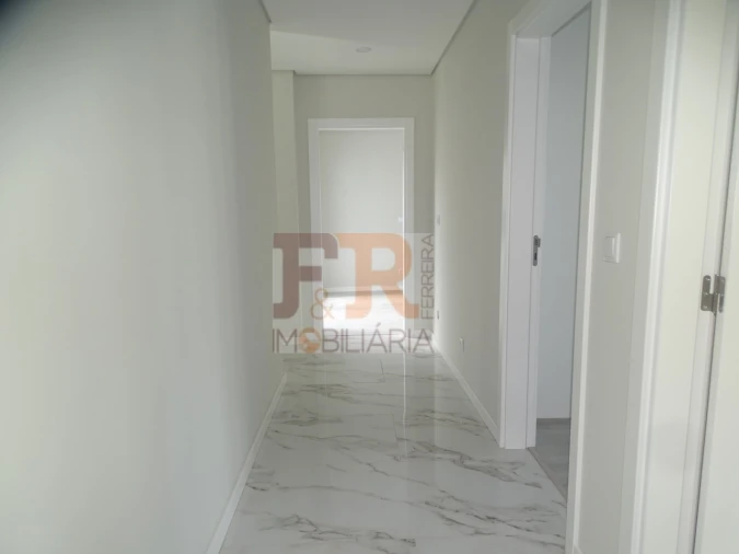 Moradia T5 para Venda em Azeitão (São Lourenço e São Simão) Foto 22