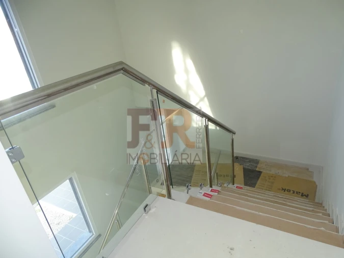 Moradia T5 para Venda em Azeitão (São Lourenço e São Simão) Foto 37