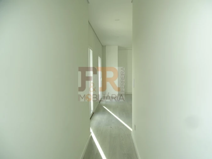 Moradia T5 para Venda em Azeitão (São Lourenço e São Simão) Foto 40