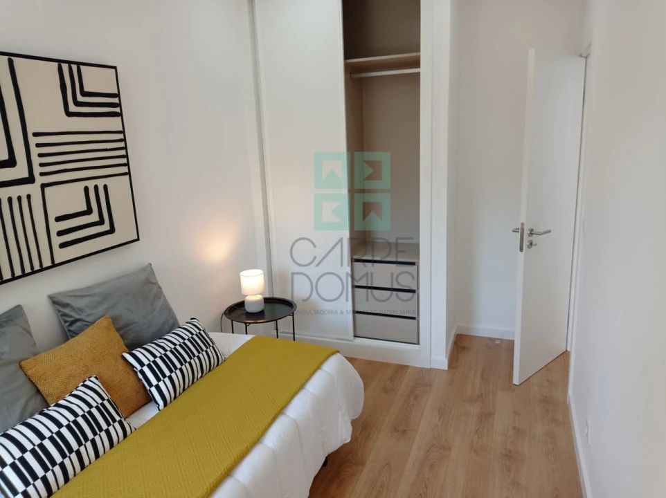 Apartamento T3 para Venda em Benfica Foto 10