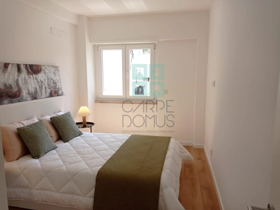 Apartamento T3 para Venda em Benfica Foto 17