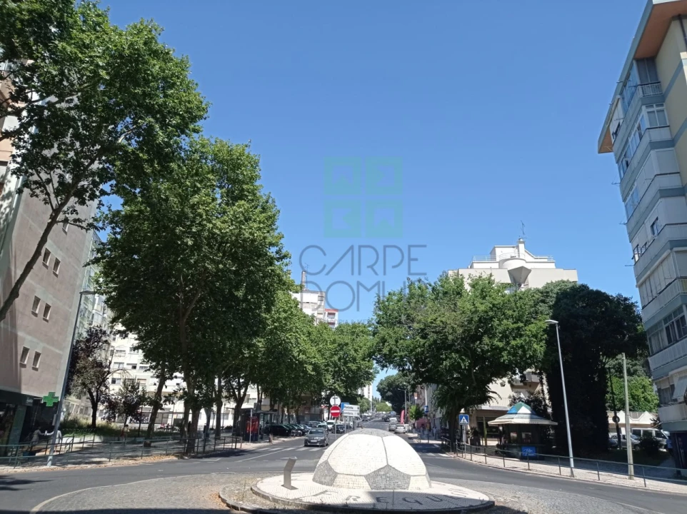 Apartamento T3 para Venda em Benfica Foto 29