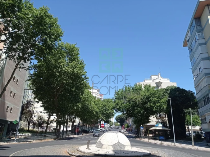 Apartamento T3 para Venda em Benfica Foto 29