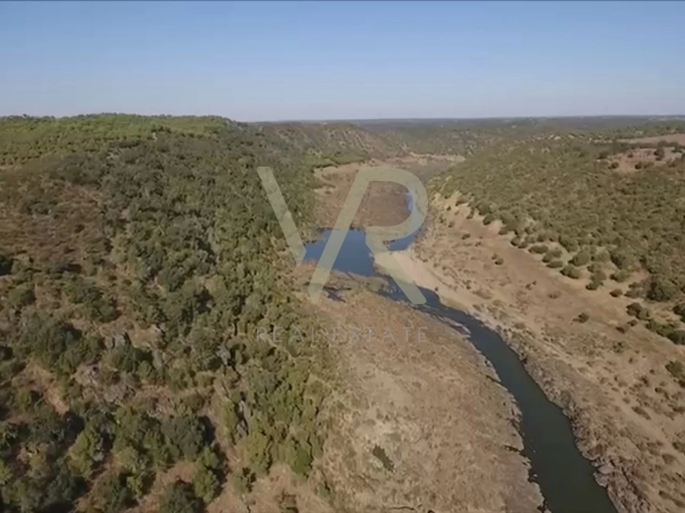 Quinta T0 para Venda em Mertola Foto 11