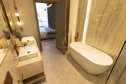 Apartamento T3 para Venda em Lordelo do Ouro e Massarelos