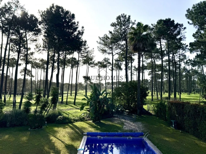 Moradia T5 para Venda em Charneca de Caparica e Sobreda Foto 40