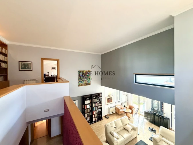 Moradia T5 para Venda em Charneca de Caparica e Sobreda Foto 14