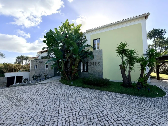 Moradia T5 para Venda em Charneca de Caparica e Sobreda Foto 7