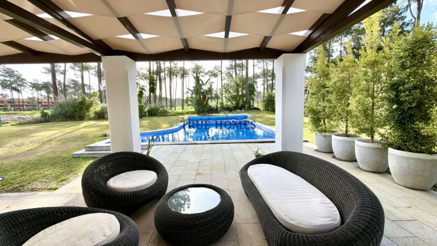 Moradia T5 para Venda em Charneca de Caparica e Sobreda Foto 25