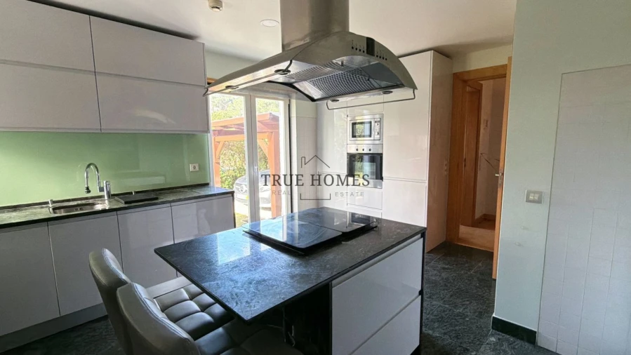 Moradia T5 para Venda em Charneca de Caparica e Sobreda Foto 22