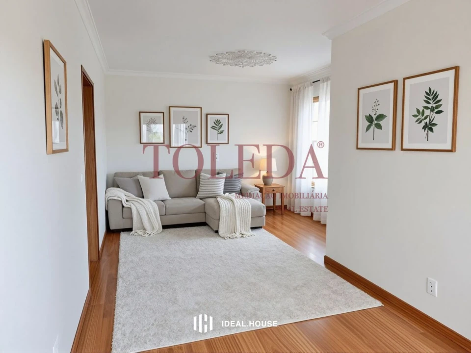 Apartamento T2 para Venda em Queluz e Belas Foto 1