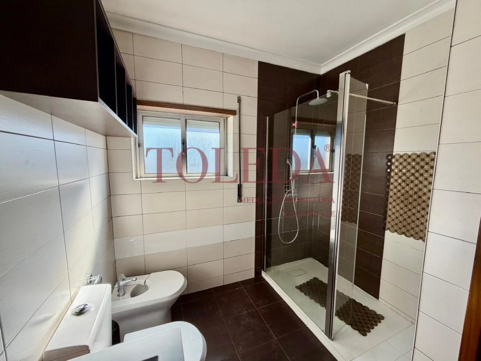 Apartamento T2 para Venda em Queluz e Belas Foto 16