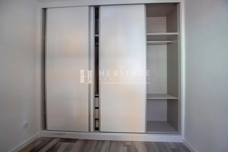 Moradia T1 para Venda em Baixa da Banheira e Vale da Amoreira Foto 5