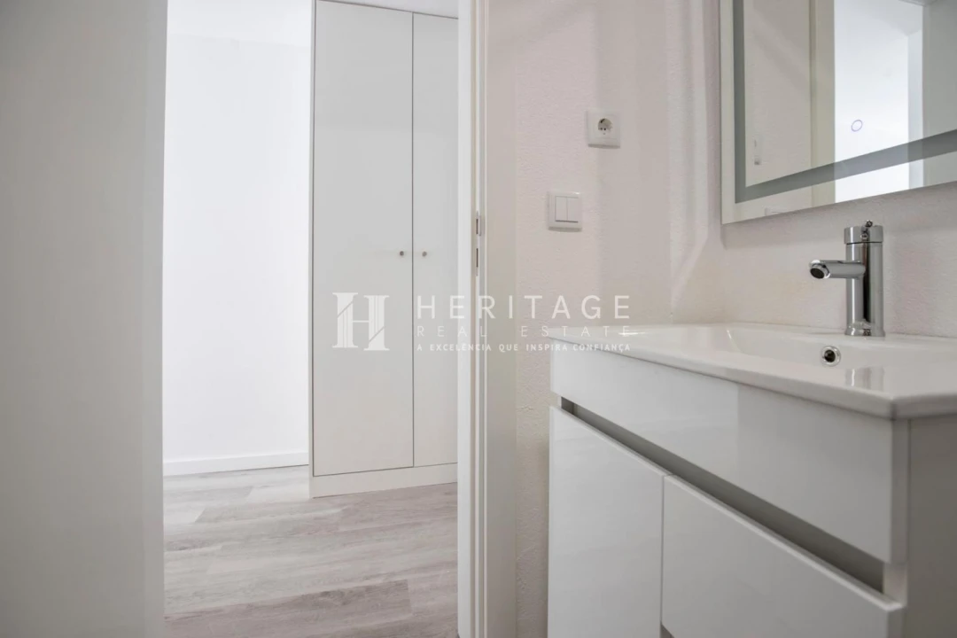 Moradia T1 para Venda em Baixa da Banheira e Vale da Amoreira Foto 4