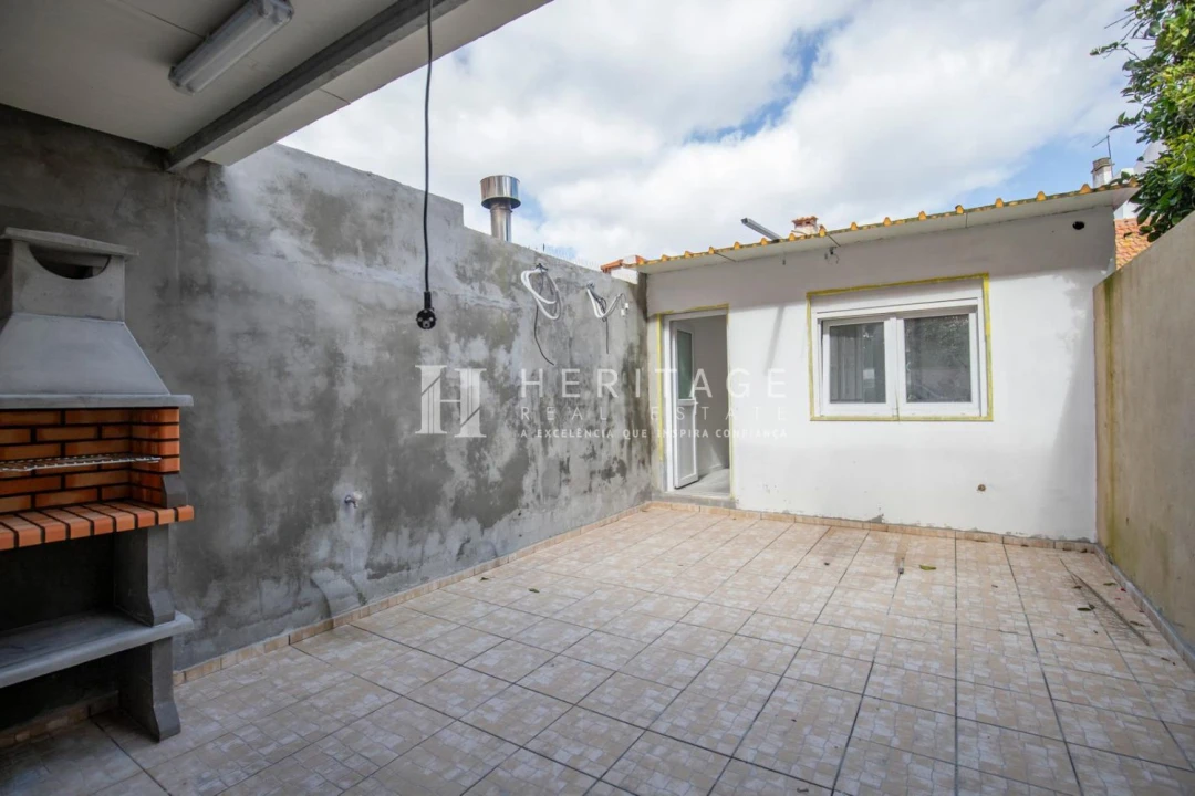 Moradia T1 para Venda em Baixa da Banheira e Vale da Amoreira Foto 19