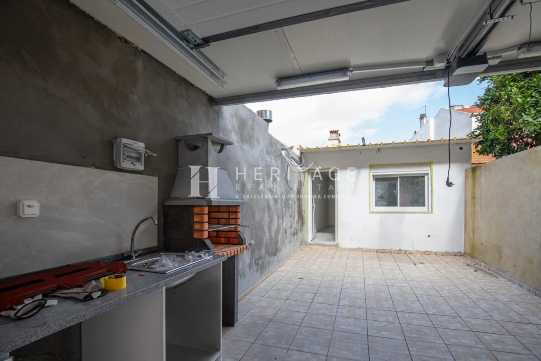 Moradia T1 para Venda em Baixa da Banheira e Vale da Amoreira Foto 21