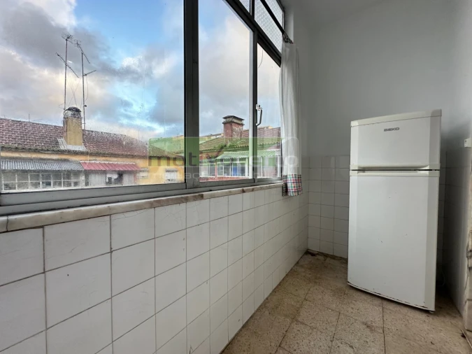 Apartamento T2 para Venda em Agualva e Mira-Sintra Foto 5