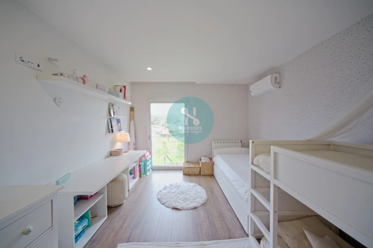 Moradia T4 para Venda em Soutelo Foto 35