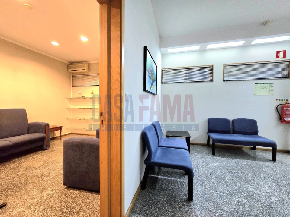 Armazém para Arrendamento em Laundos Foto 9