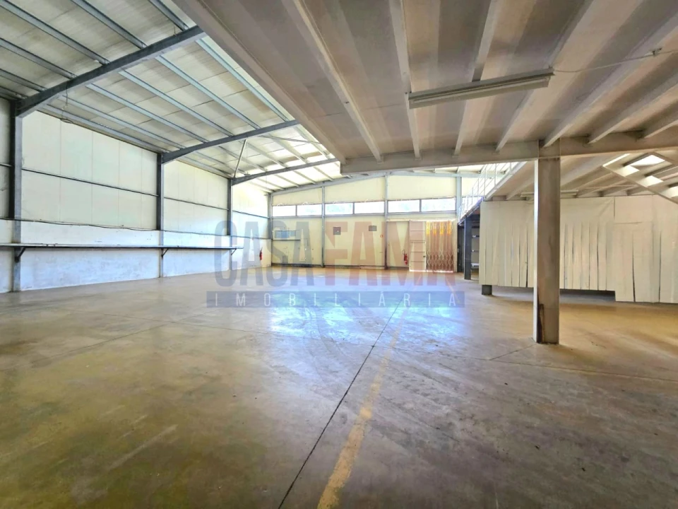 Armazém para Arrendamento em Laundos Foto 16