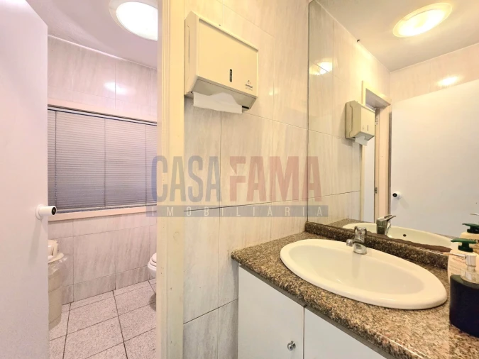 Armazém para Arrendamento em Laundos Foto 13