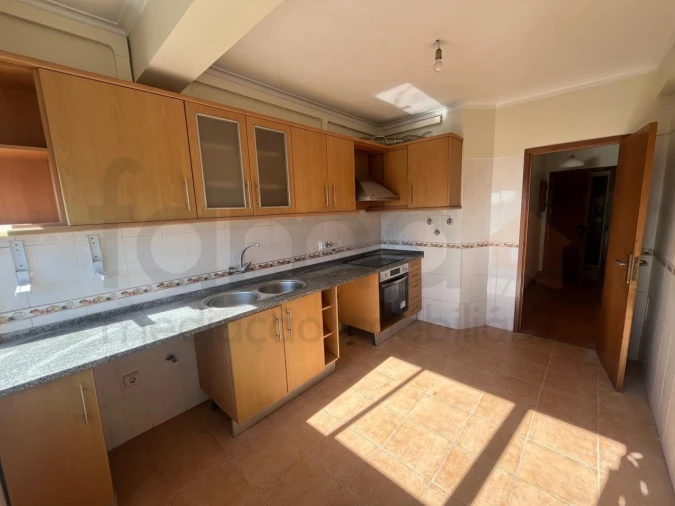 Apartamento T2 para Venda em Queluz e Belas
