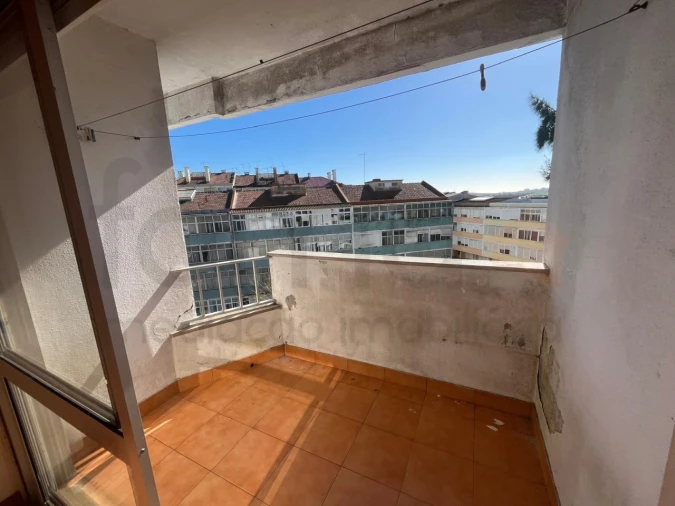Apartamento T2 para Venda em Queluz e Belas Foto 7