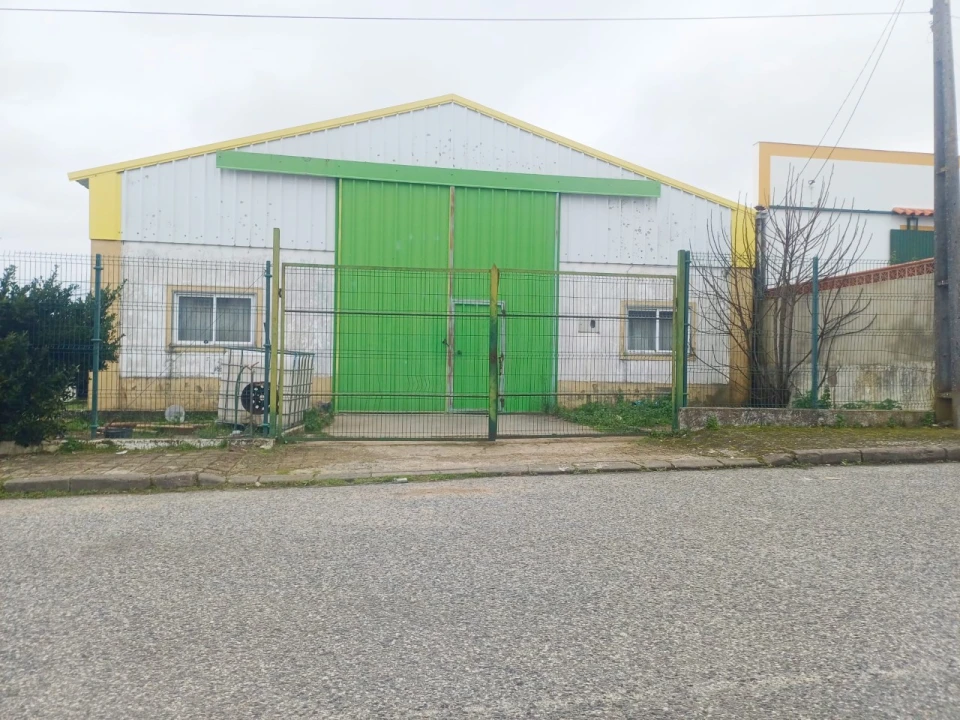 Armazém para Arrendamento em Alter do Chão Foto 4