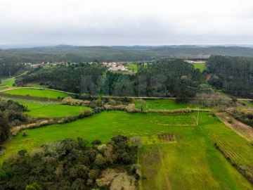 Moradia para Venda em Alvorninha