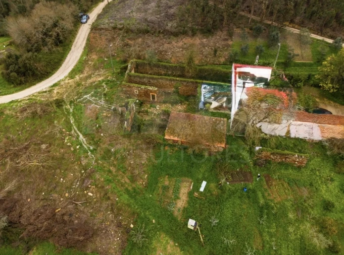 Moradia para Venda em Alvorninha Foto 2