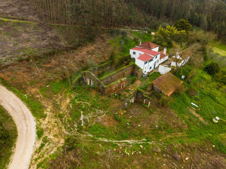 Moradia para Venda em Alvorninha Foto 3