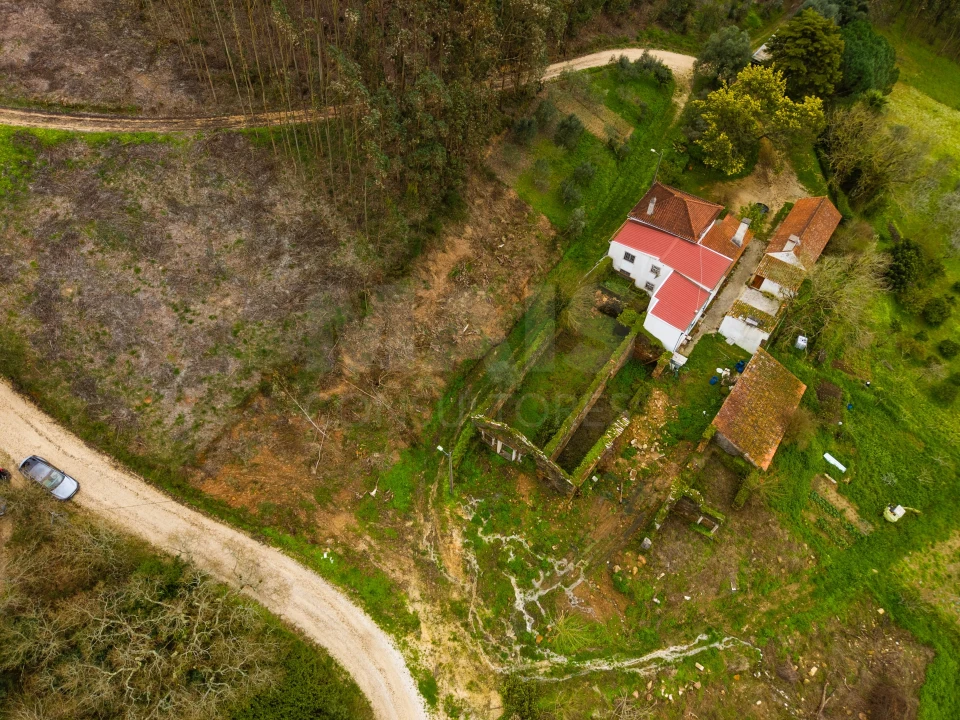Moradia para Venda em Alvorninha Foto 6