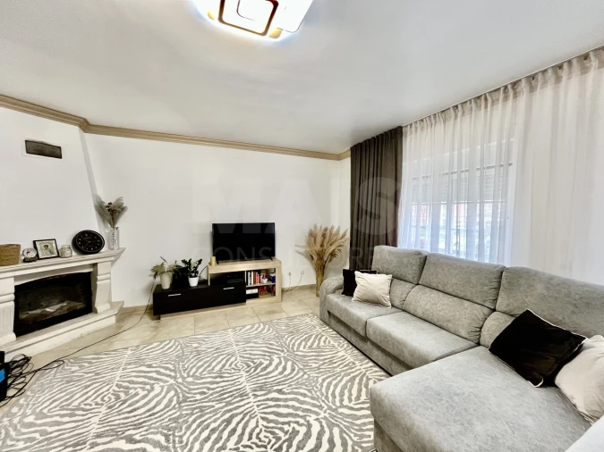 Apartamento T3 para Venda em Samora Correia Foto 2